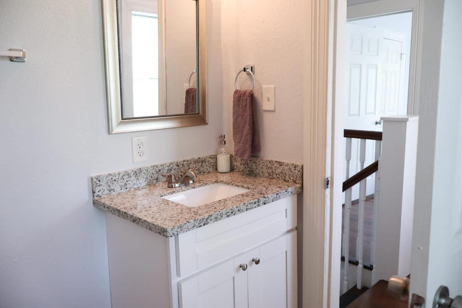 Modern 5bd Retreat I Near Hotspots I Sleeps 16 Holiday home Houston