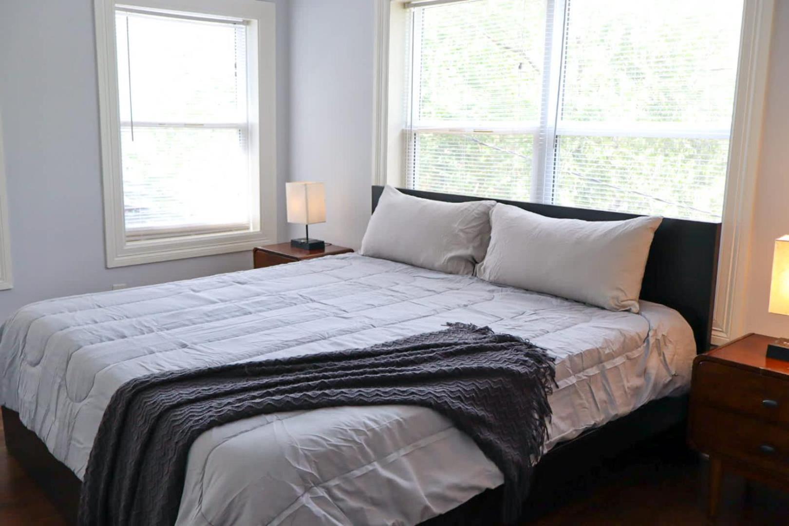 Holiday home Modern 5bd Retreat I Near Hotspots I Sleeps 16