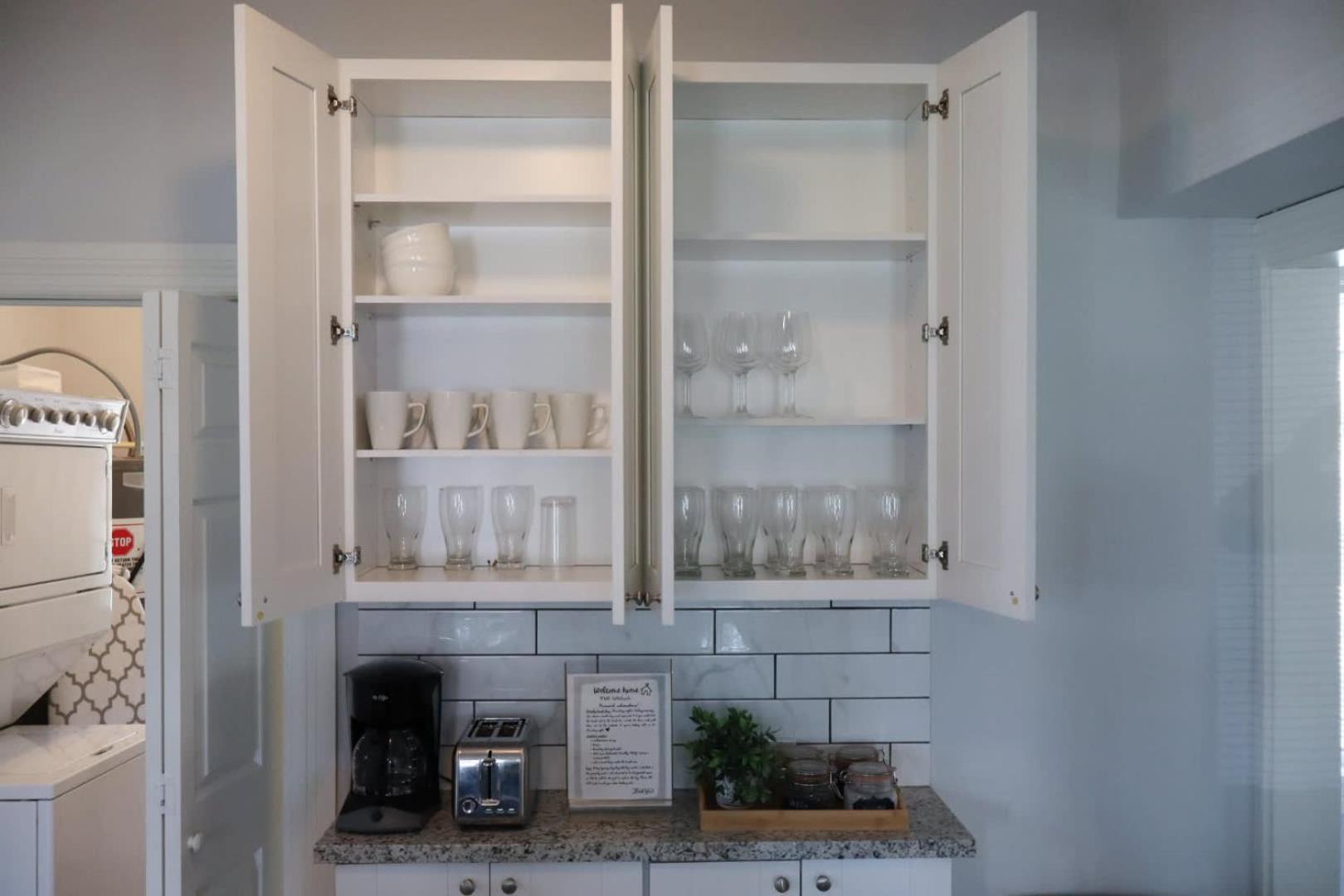 Modern 5bd Retreat I Near Hotspots I Sleeps 16